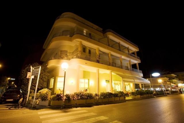 Albergo Villa Mauri Rimini Eksteriør bilde